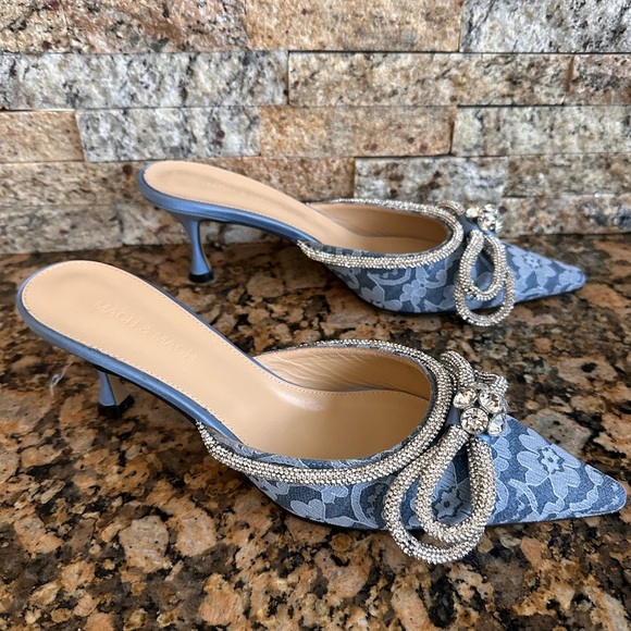 MACH & MACH Double Bow Floral Lace Pointed Toe Mule - Picture 8 of 13